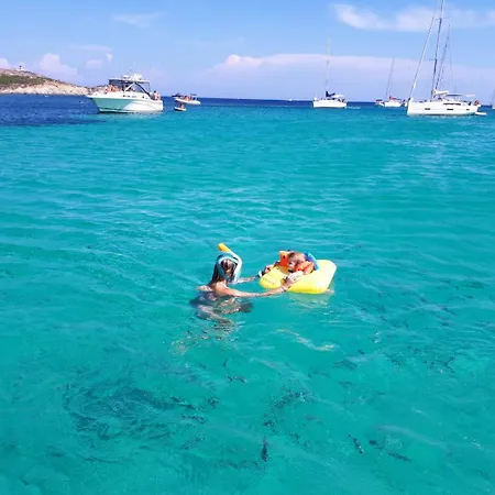 Semesterbostad Maison Individuelle Avec Vue Sur - Les Lauriers Cagnano